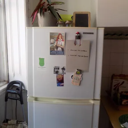 Cosy In A Historic Homestay Lisbon